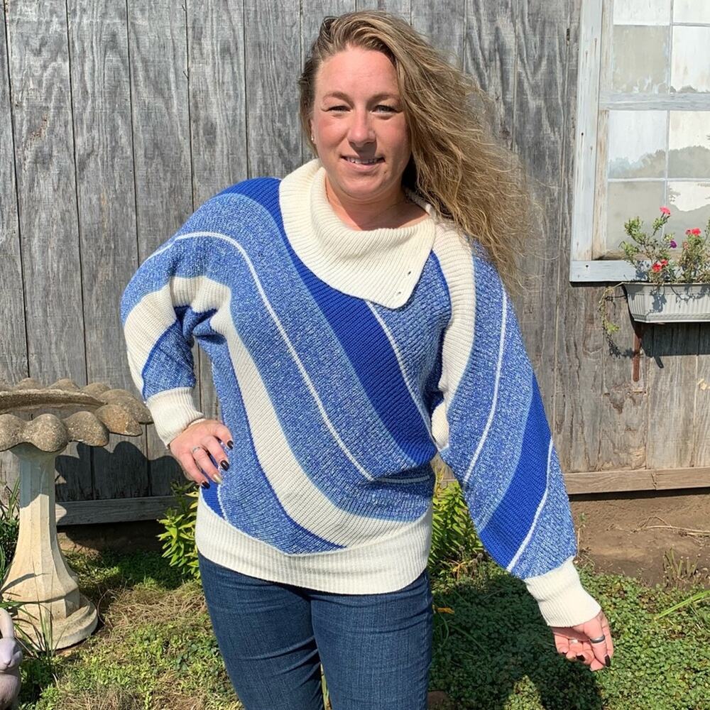 Vintage Joyce Sportswear blue white diagonal stripe batwing sweater